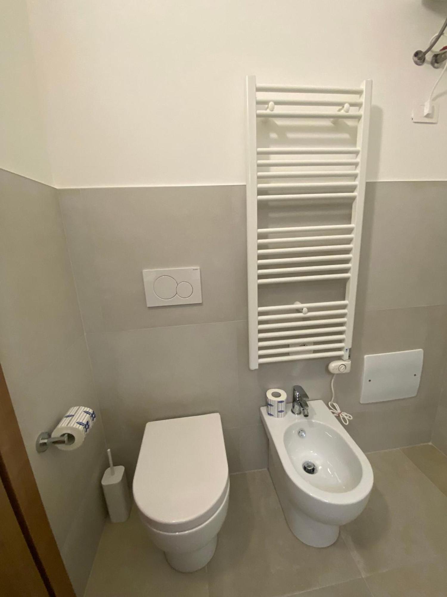 Residence Montefeltro La Torraccia ภายนอก รูปภาพ