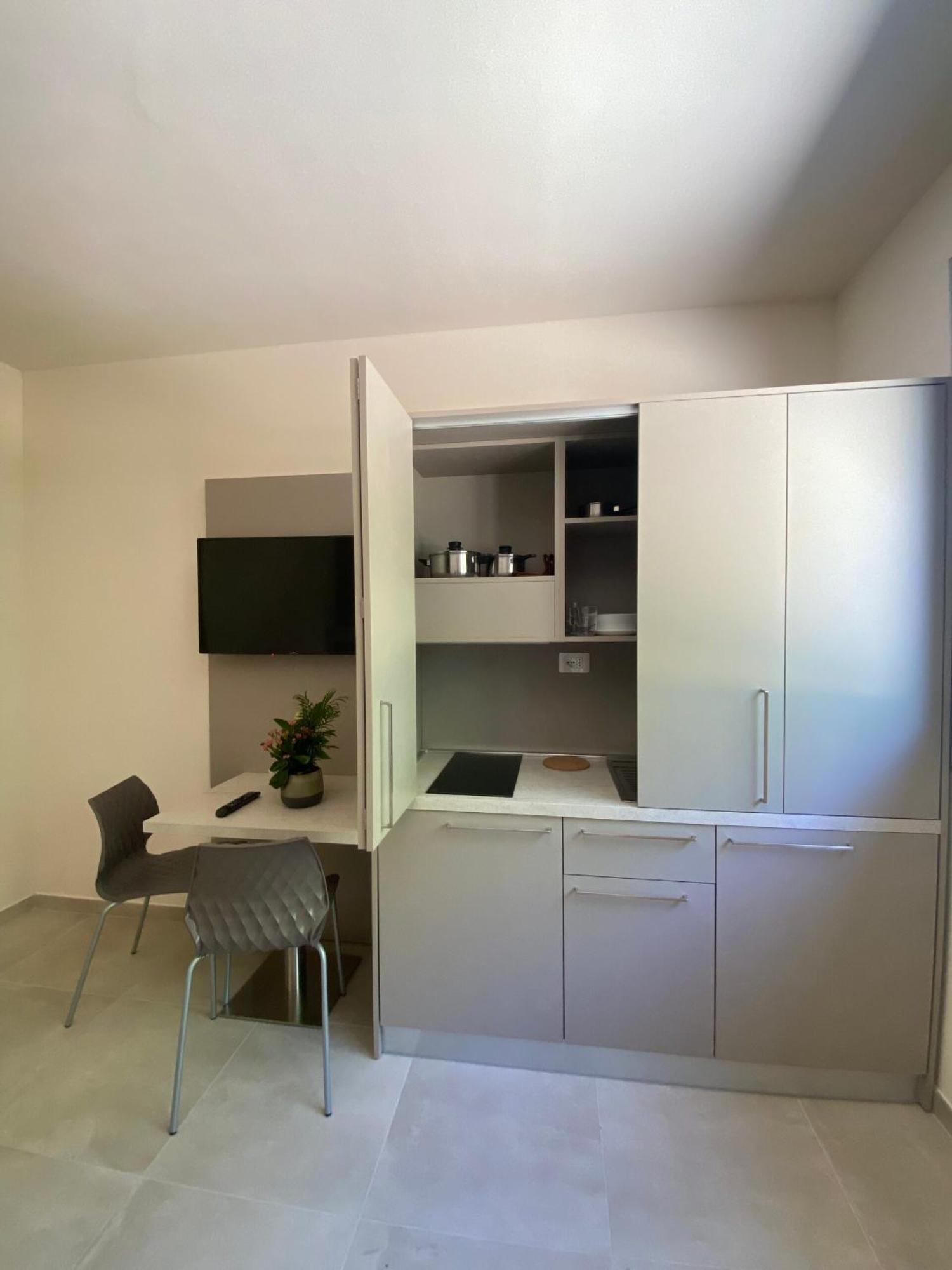 Residence Montefeltro La Torraccia ภายนอก รูปภาพ