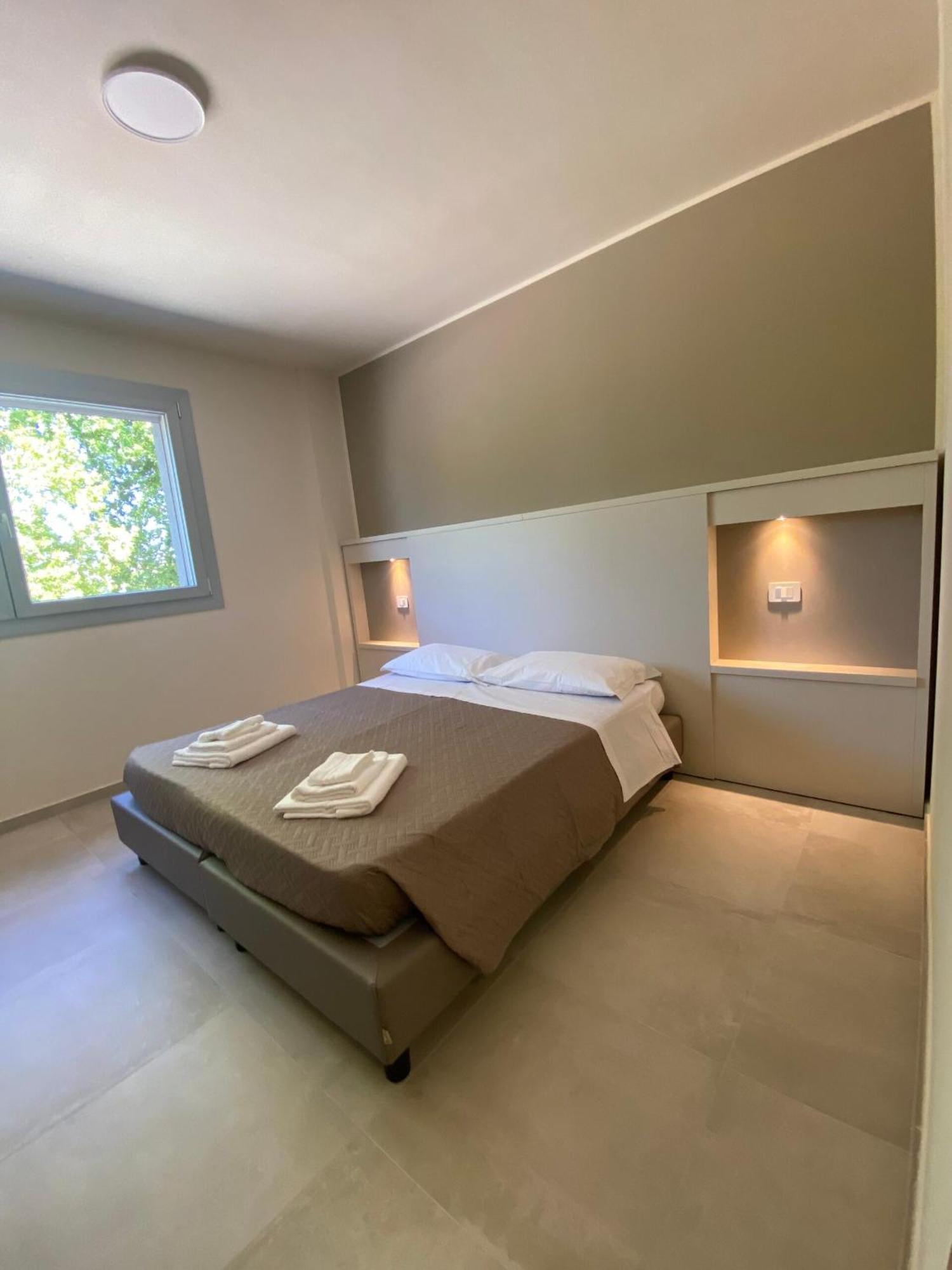 Residence Montefeltro La Torraccia ภายนอก รูปภาพ